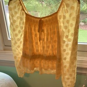 Cute yellow polkadot long sleeve top